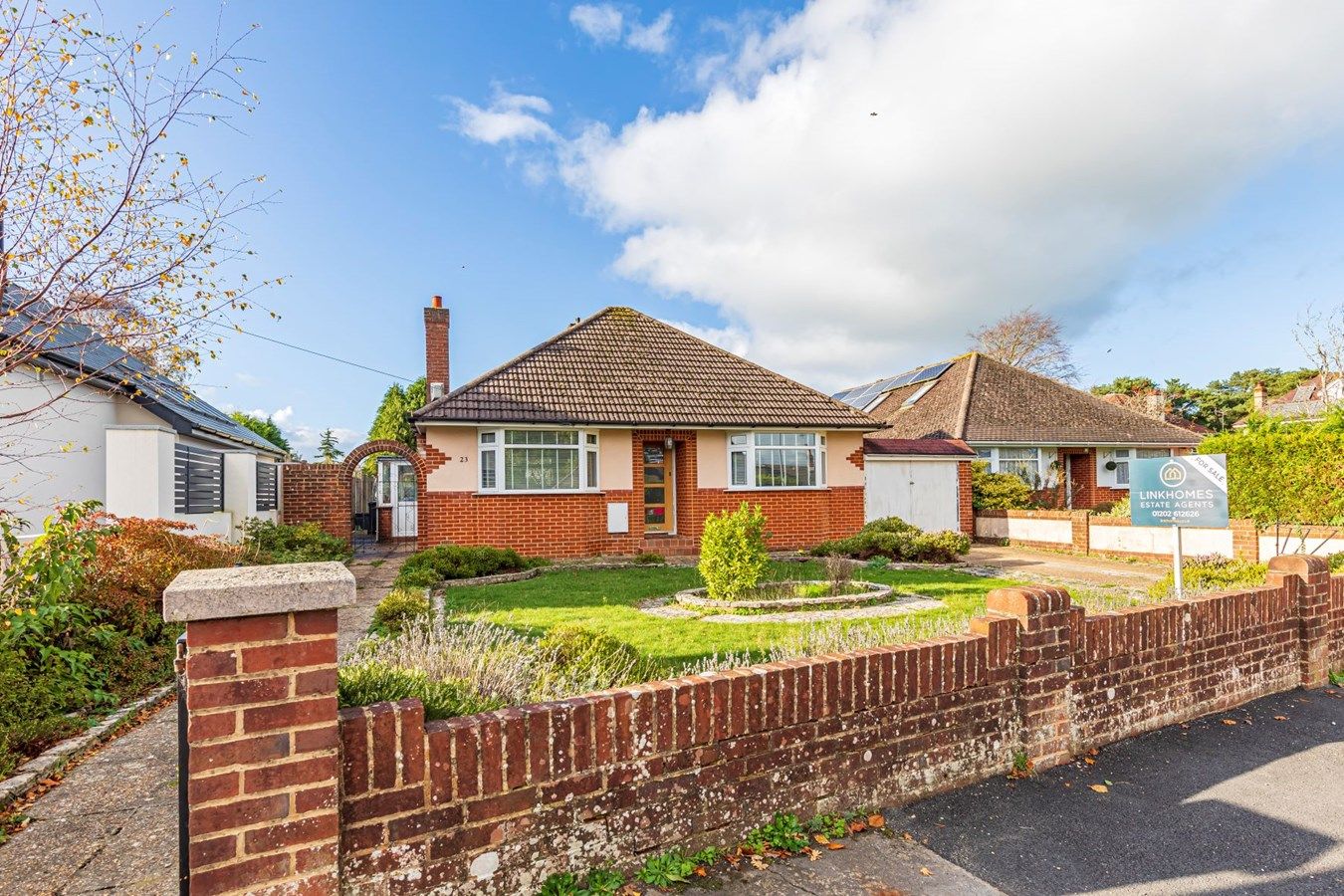 3 bed detached bungalow for sale in Highfield Road, Corfe Mullen, Wimborne BH21 Zoopla