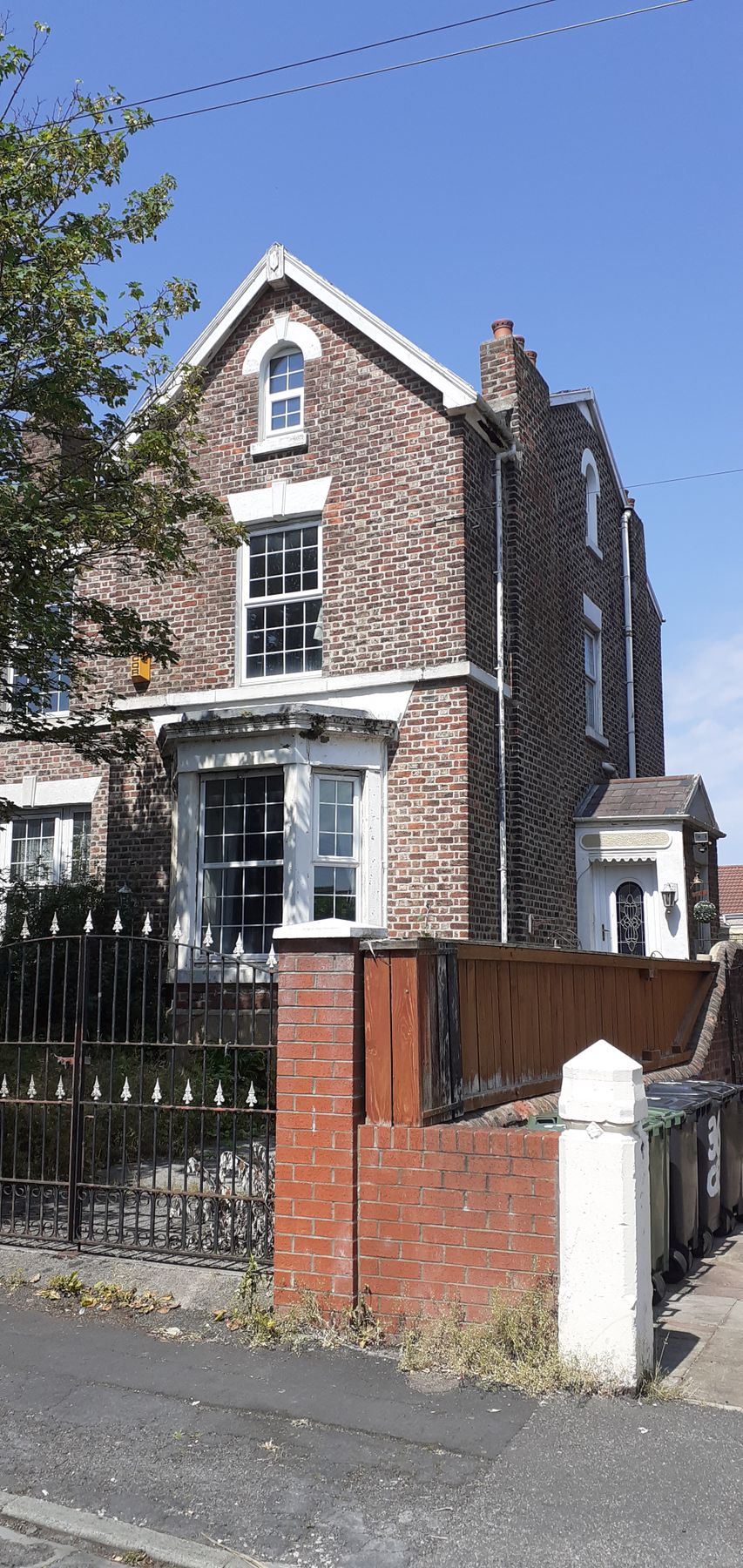 Carlton Road, Birkenhead CH42