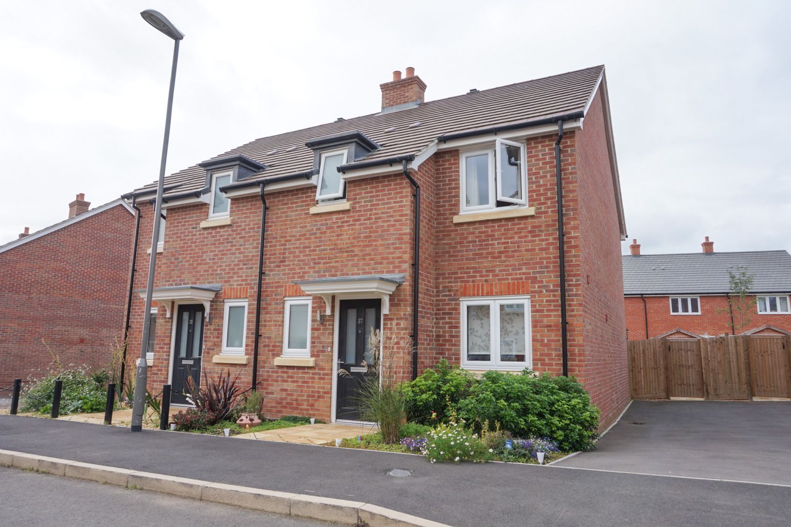 Monarch Street, Aylesbury HP18  