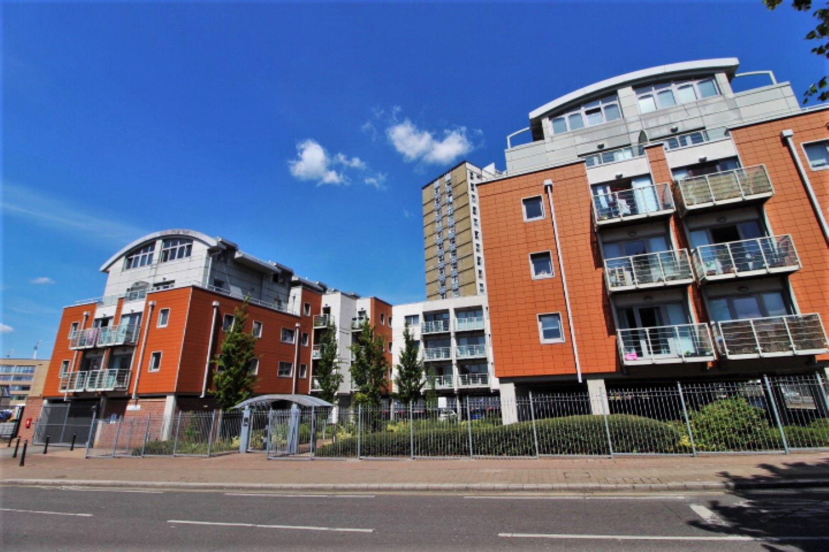 2-bed-flat-to-rent-in-wolsey-street-ipswich-ip1-zoopla