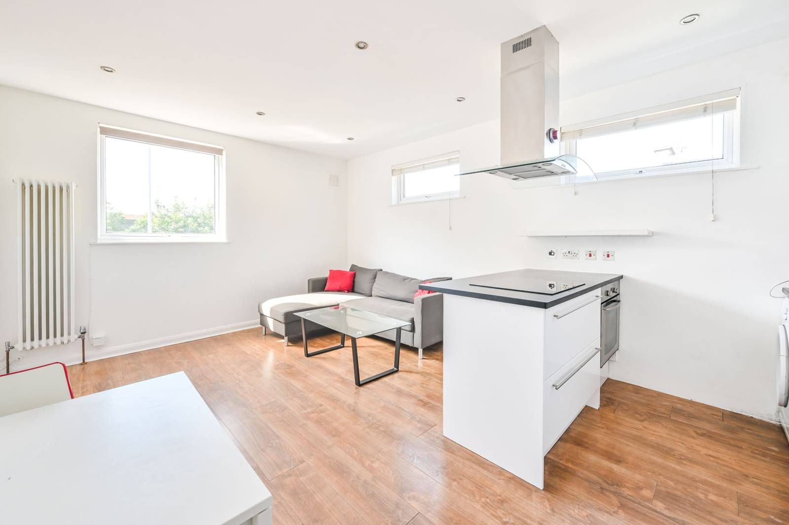 Courtenay Mews Walthamstow London E17  