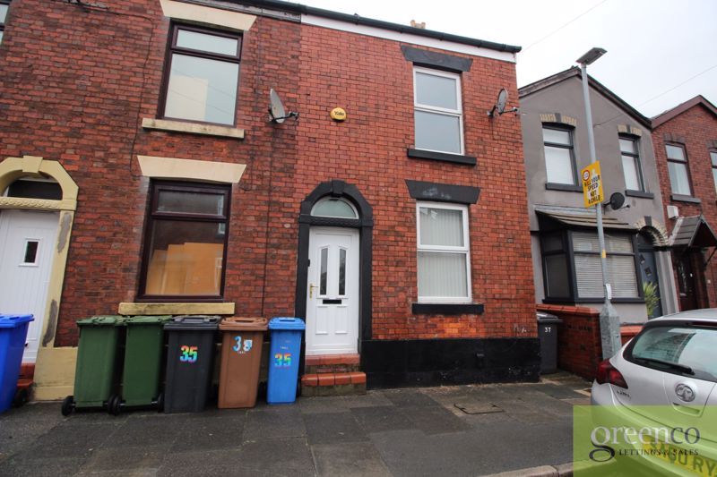 2 bed end terrace house to rent in Gibraltar Lane, Denton, Manchester