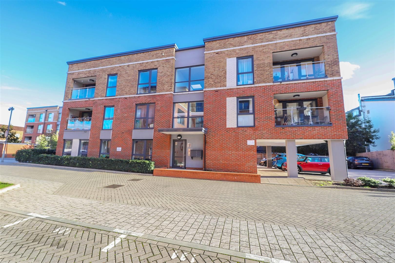 1 bed flat for sale in Harlequin Court, Arla Place, Ruislip HA4 Zoopla