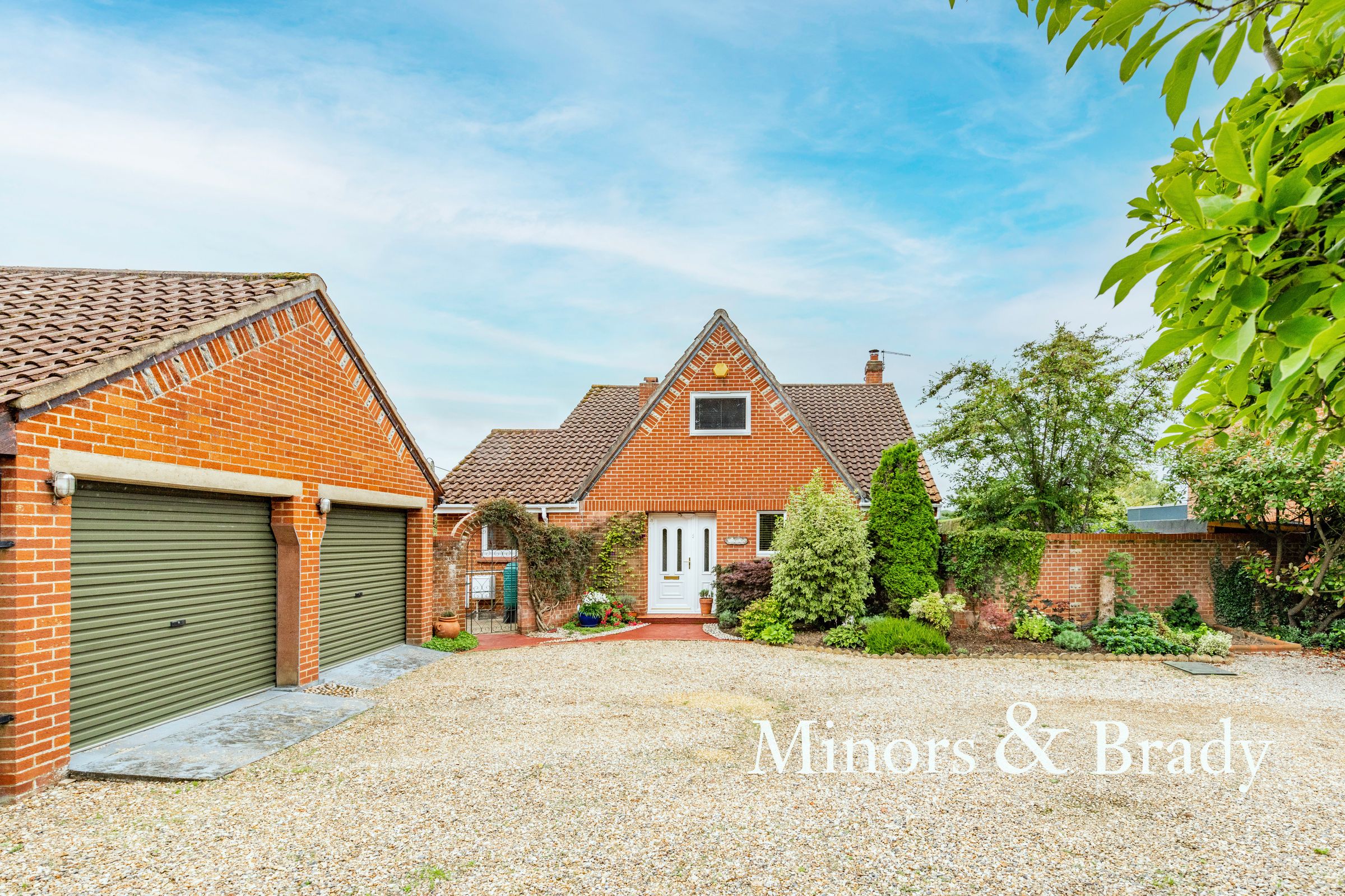 4 bed detached house for sale in Blofield Corner Road, Blofield