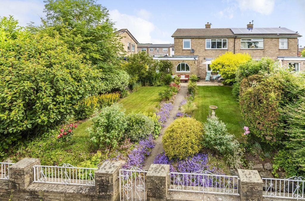 3 bed semidetached house for sale in Weston Park View, Otley LS21 Zoopla