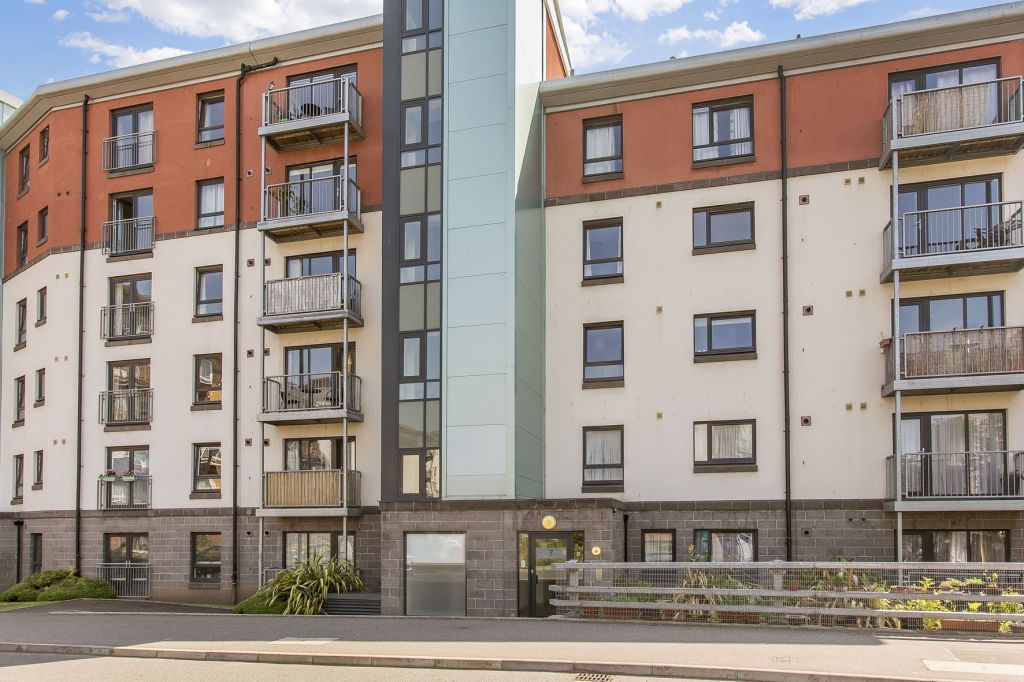 7/1 Lochend Butterfly Way, Edinburgh EH7  
