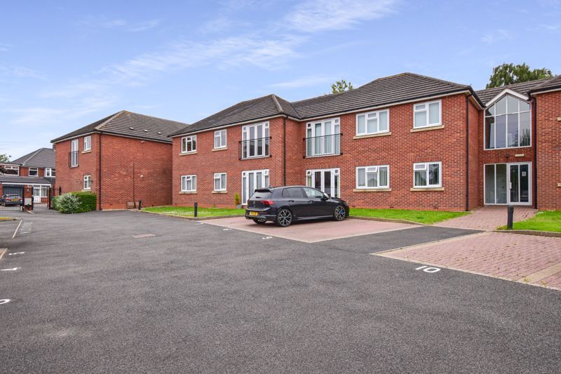 2 bed flat to rent in Apsley Road, Oldbury B68 Zoopla