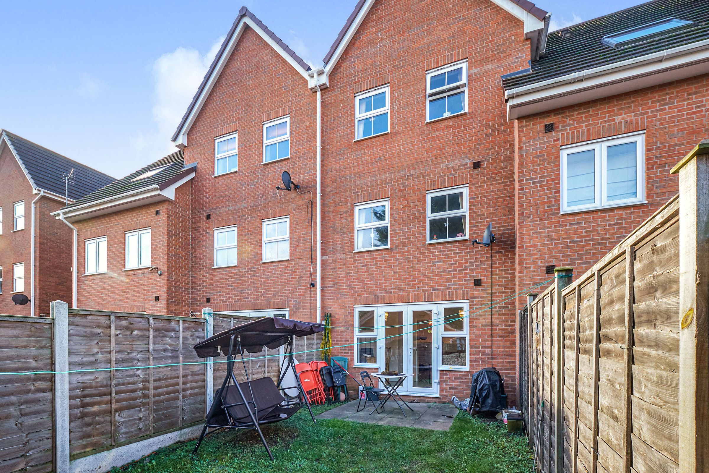 4 bed town house for sale in Shustoke Road, Birmingham B34 Zoopla