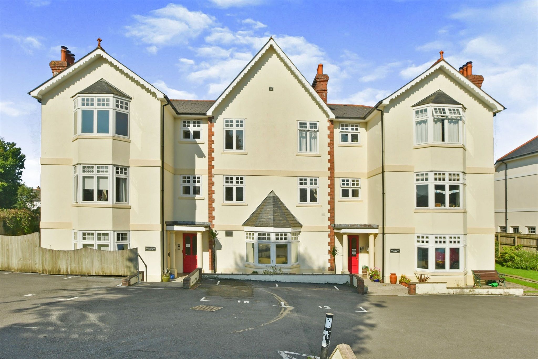 2 bed flat for sale in Bainbridge Avenue, Mannamead, Plymouth PL3 Zoopla