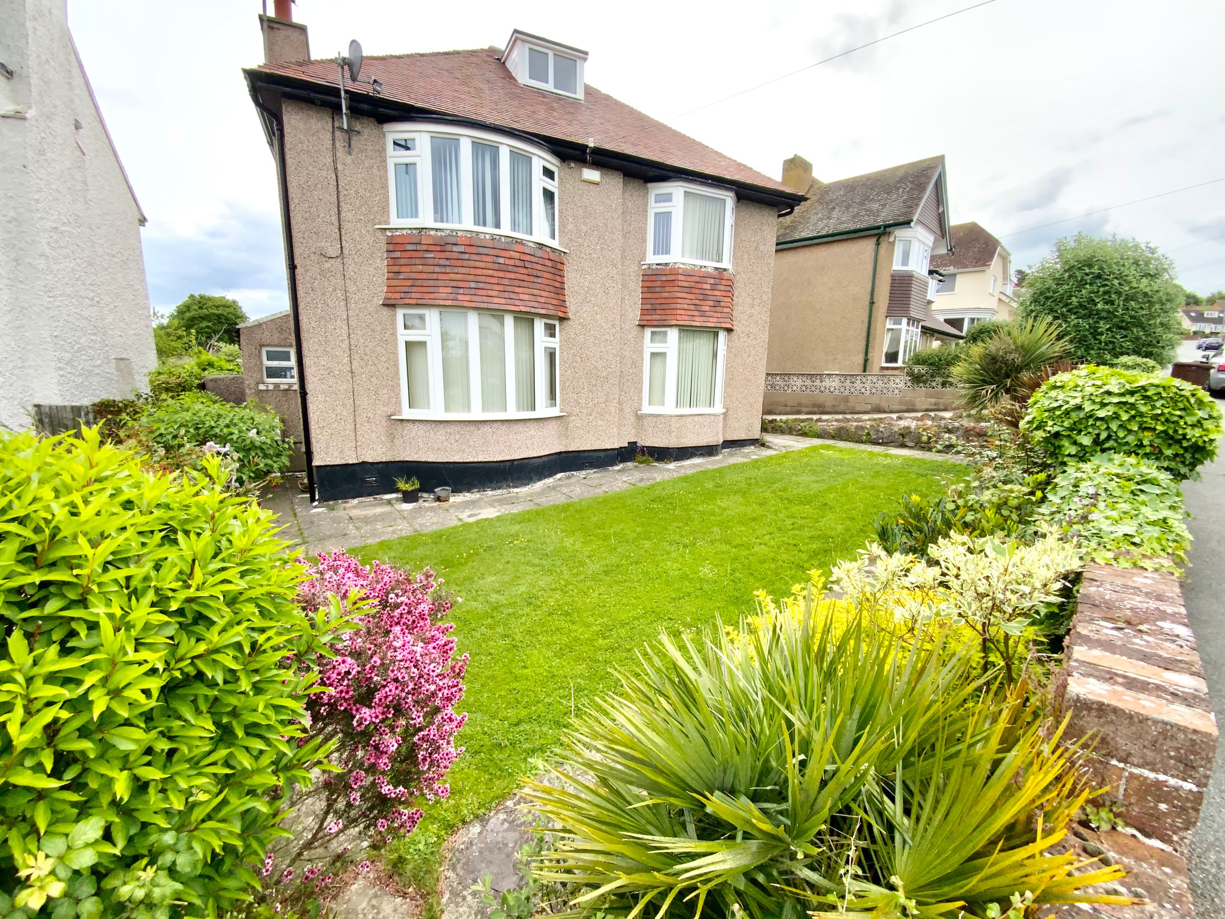 3 bed detached house for sale in Conway Crescent, Llandudno LL30 Zoopla