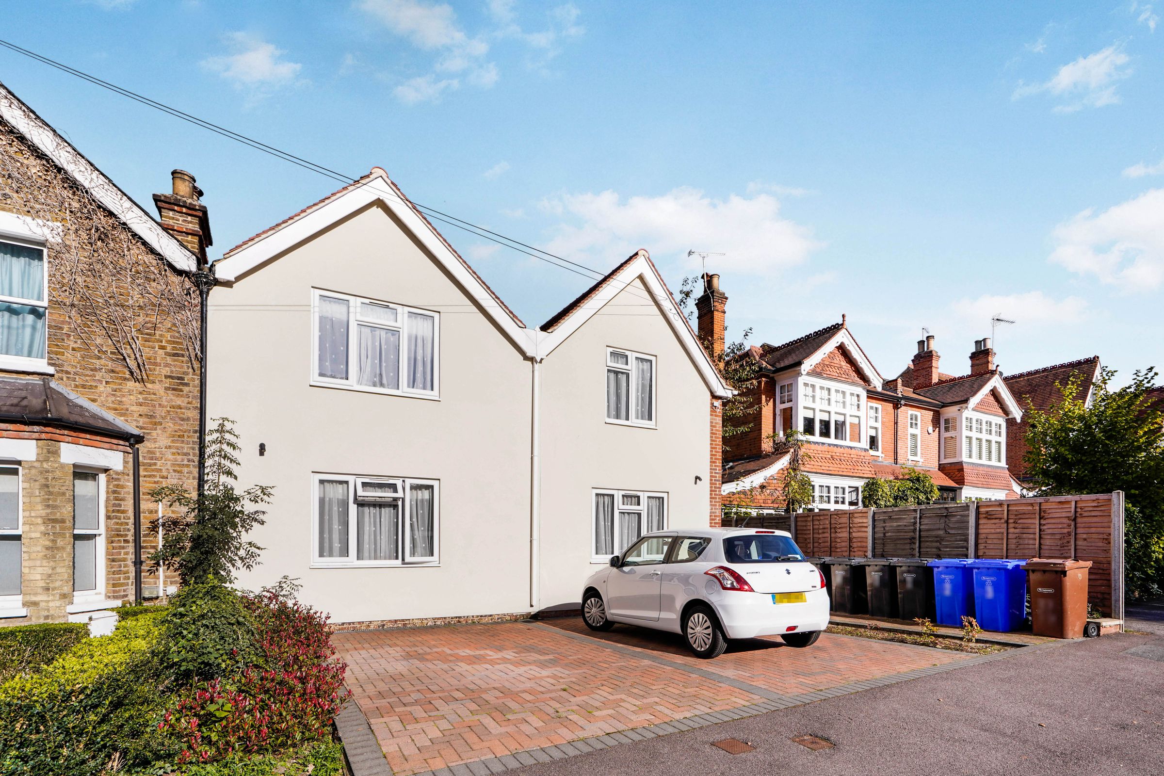 1 bed flat for sale in Wellington Road, Pinner, Middlesex HA5 Zoopla