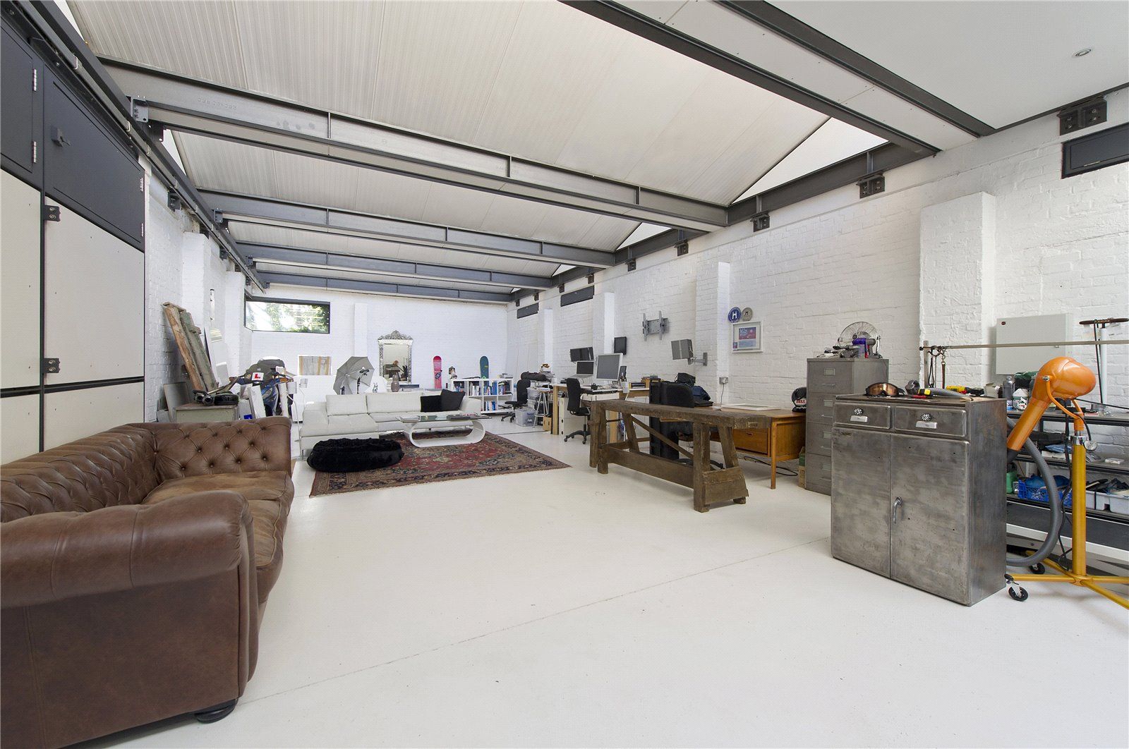 Harrow Road, North Kensington, London, UK NW10  