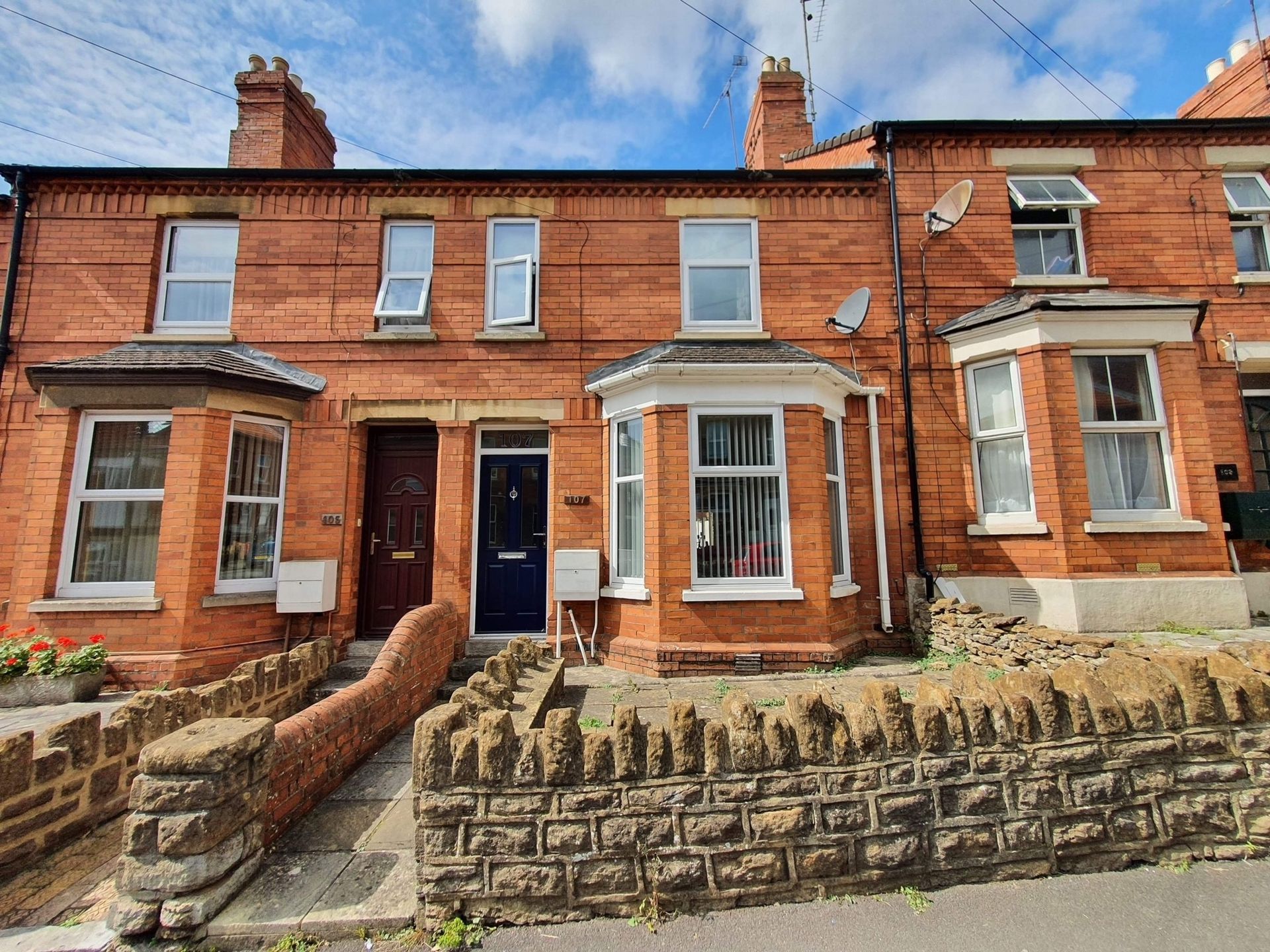 2 bed terraced house for sale in Goldcroft, Yeovil BA21 Zoopla