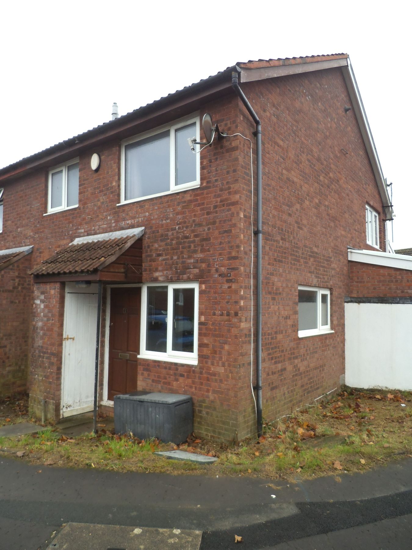 1 bed end terrace house to rent in Hazeldene Avenue, Brackla, Bridgend