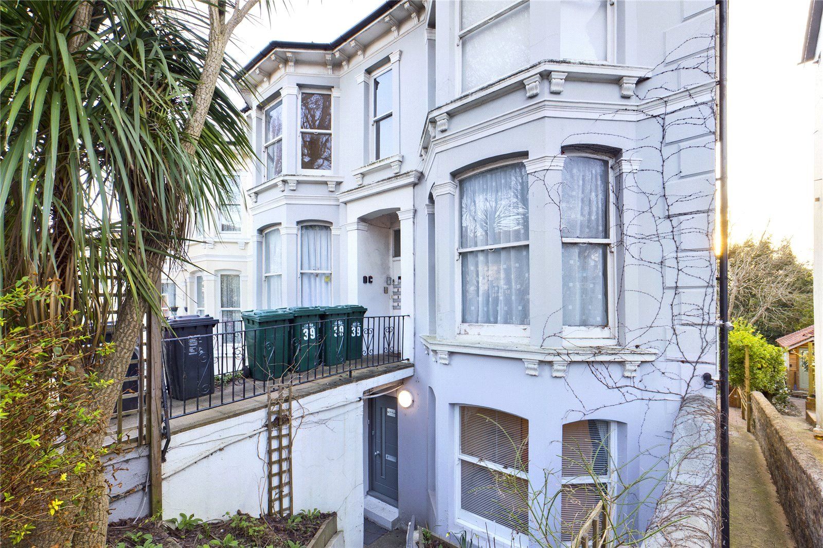 1 bed flat to rent in Beaconsfield Villas, Brighton, East Sussex BN1