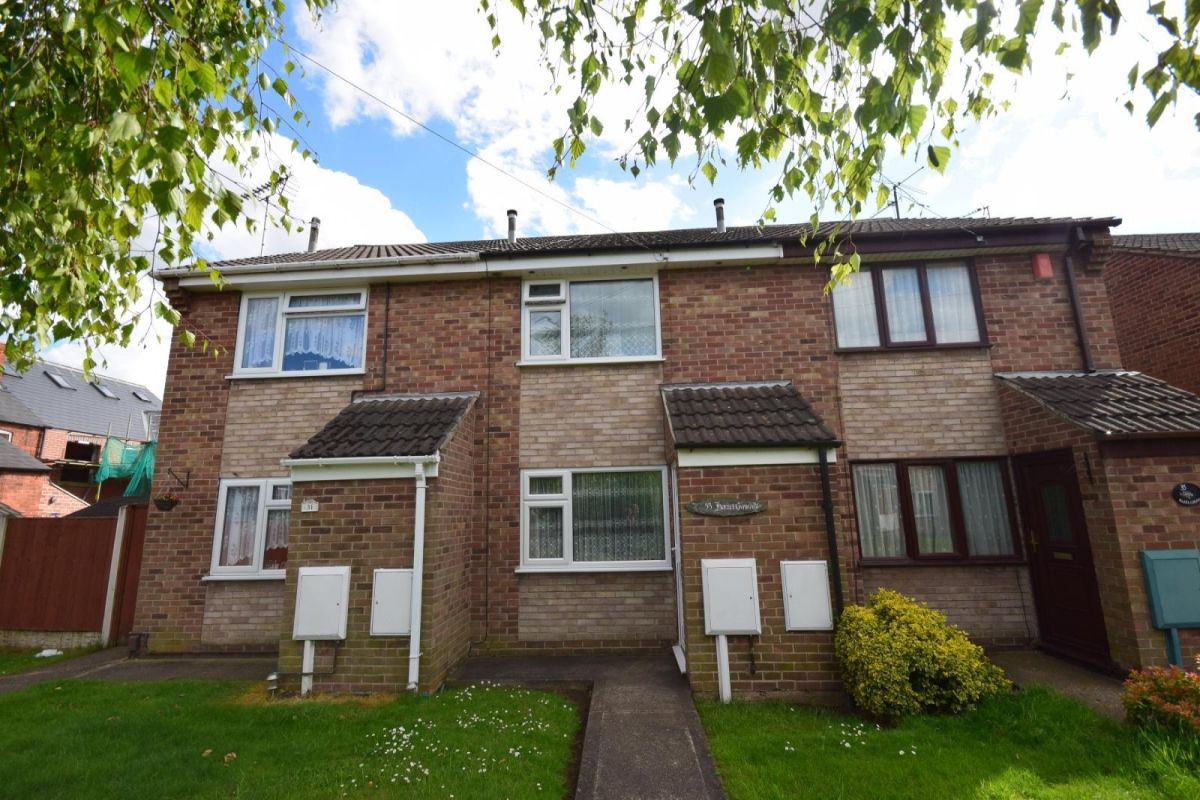 2 bed detached house to rent in Hazel Grove, Hucknall, Nottingham NG15