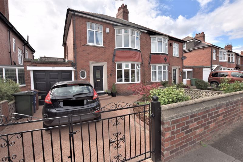 3 bed semidetached house for sale in Heaton Road, Heaton, Newcastle