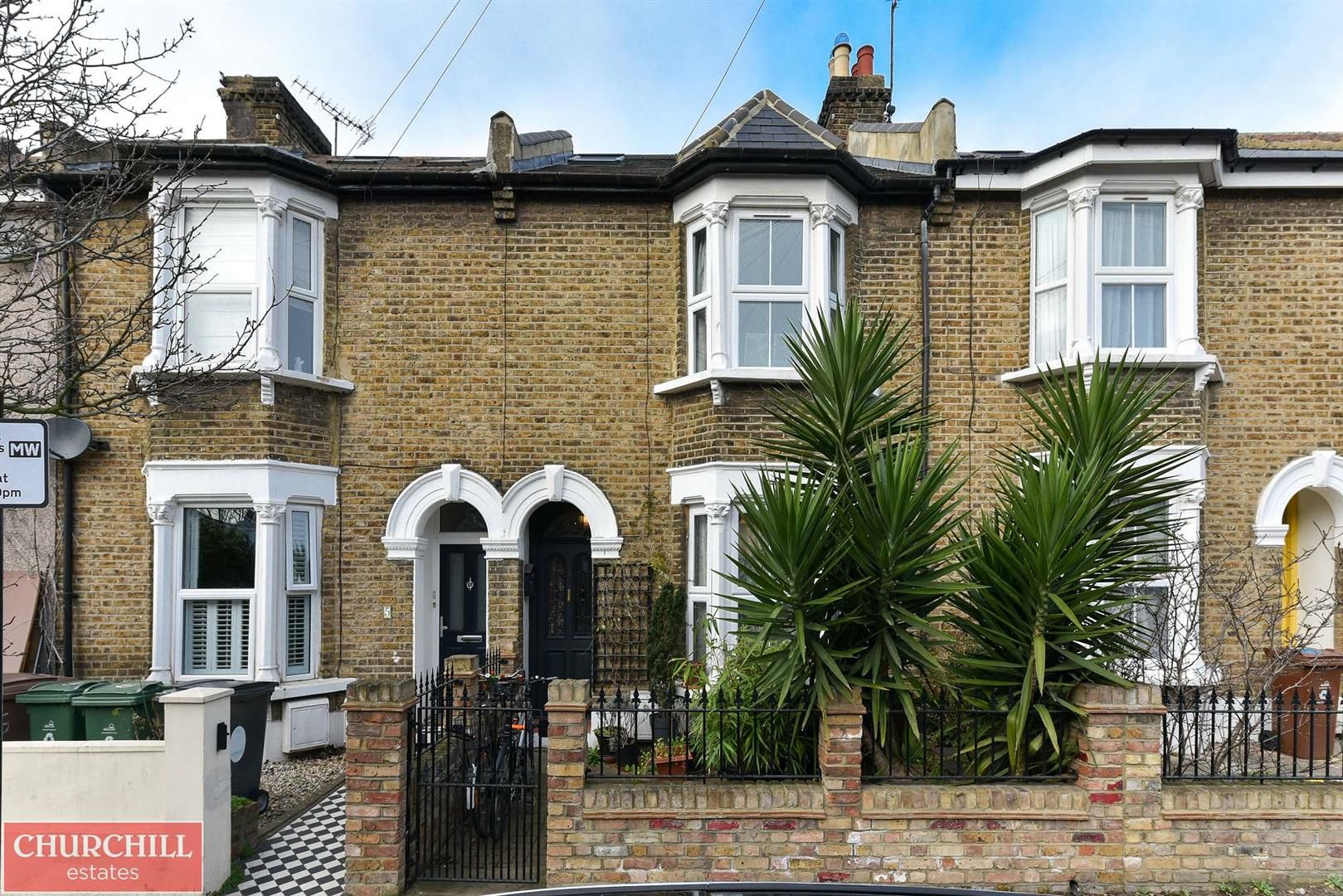 4 bed property for sale in Somers Road, London E17 Zoopla