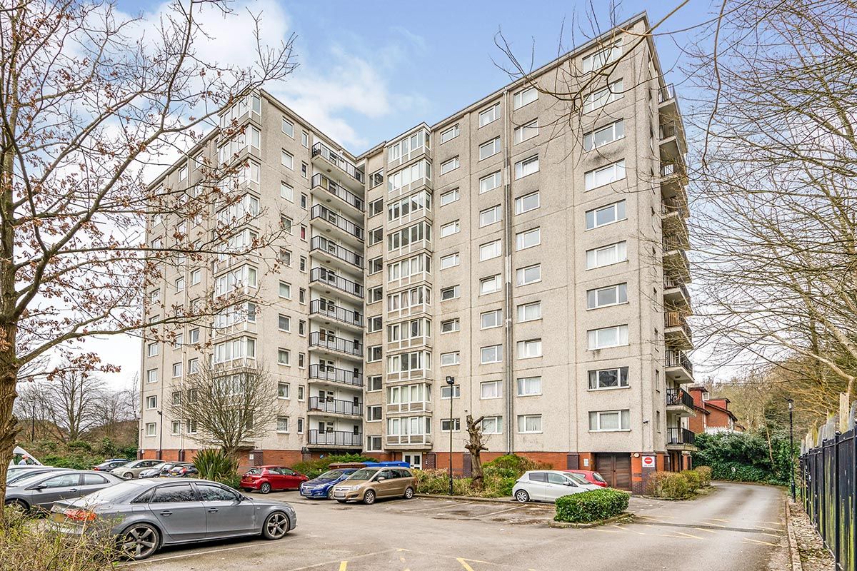 2 bed flat for sale in Tilehurst Court, Kersal Way, Salford, Greater