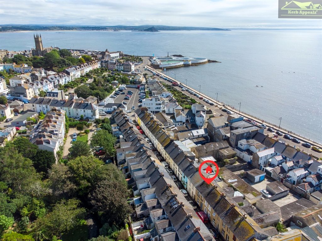3 bed terraced house for sale in Daniel Place, Penzance TR18 Zoopla