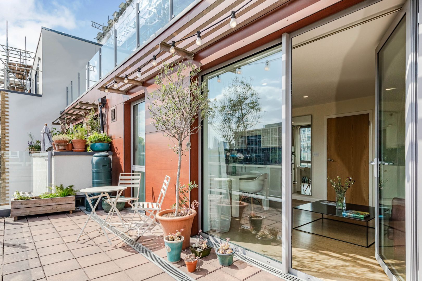 61 Cudworth Street, London E1