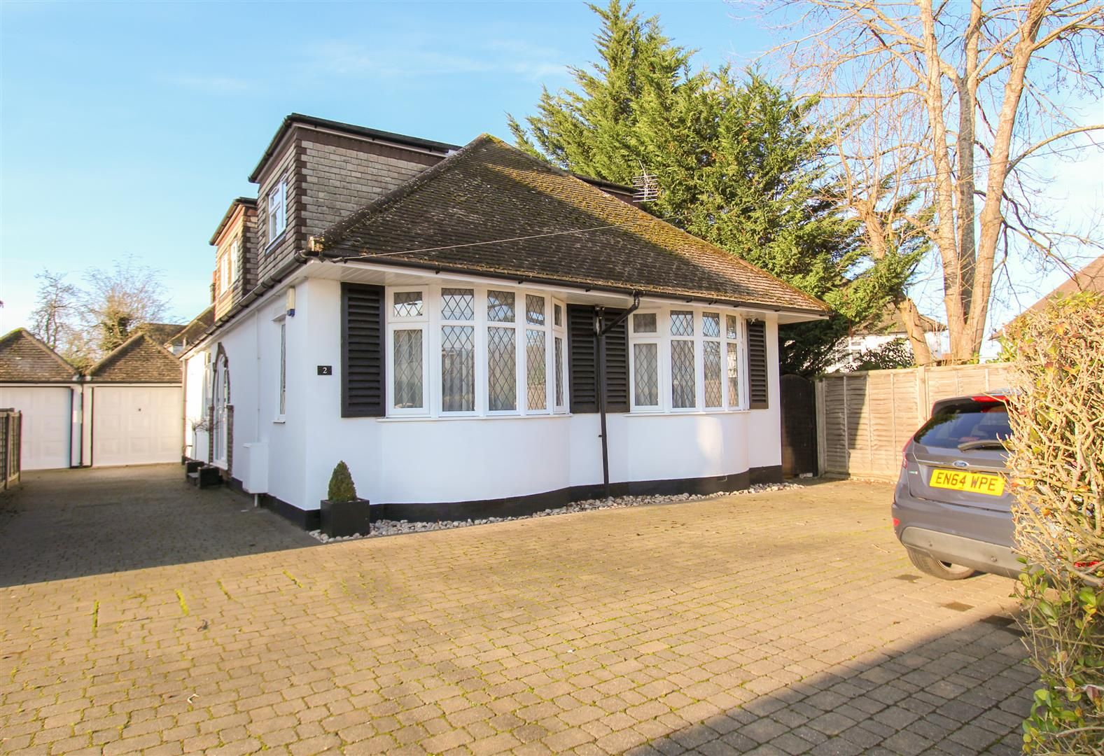 5 bed detached bungalow for sale in Westbury Close, Ruislip HA4 Zoopla