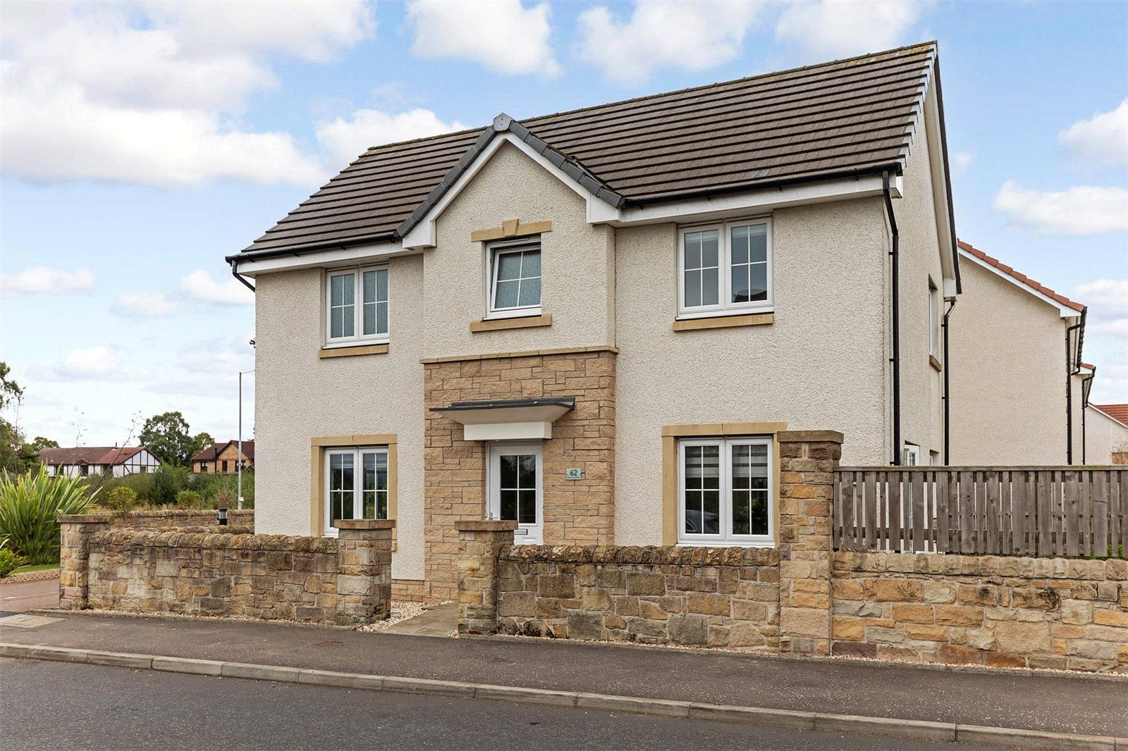 3 bed detached house for sale in Alnwick Drive, Cumbernauld, Glasgow G68 Zoopla