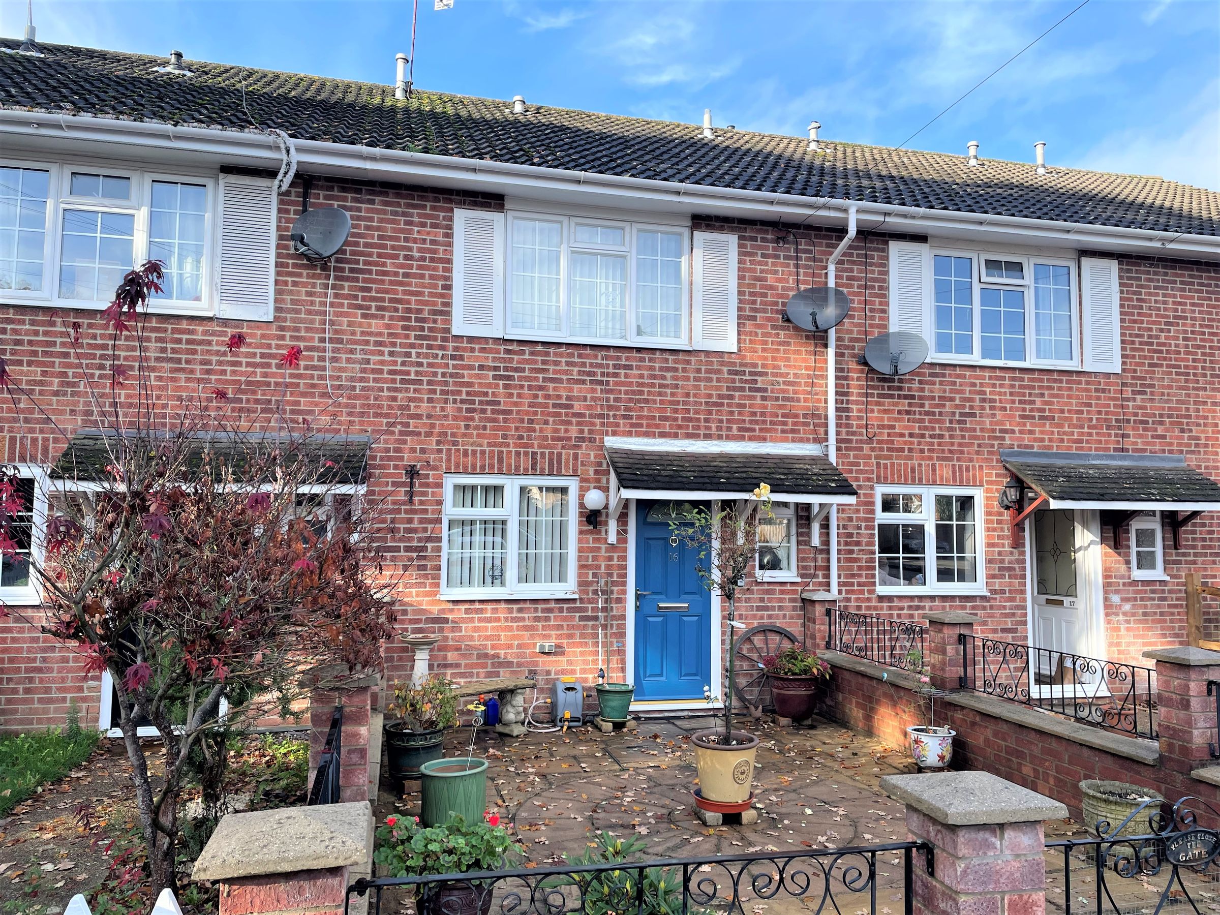 3 bed terraced house for sale in Five Acres Close, Lindford GU35 Zoopla