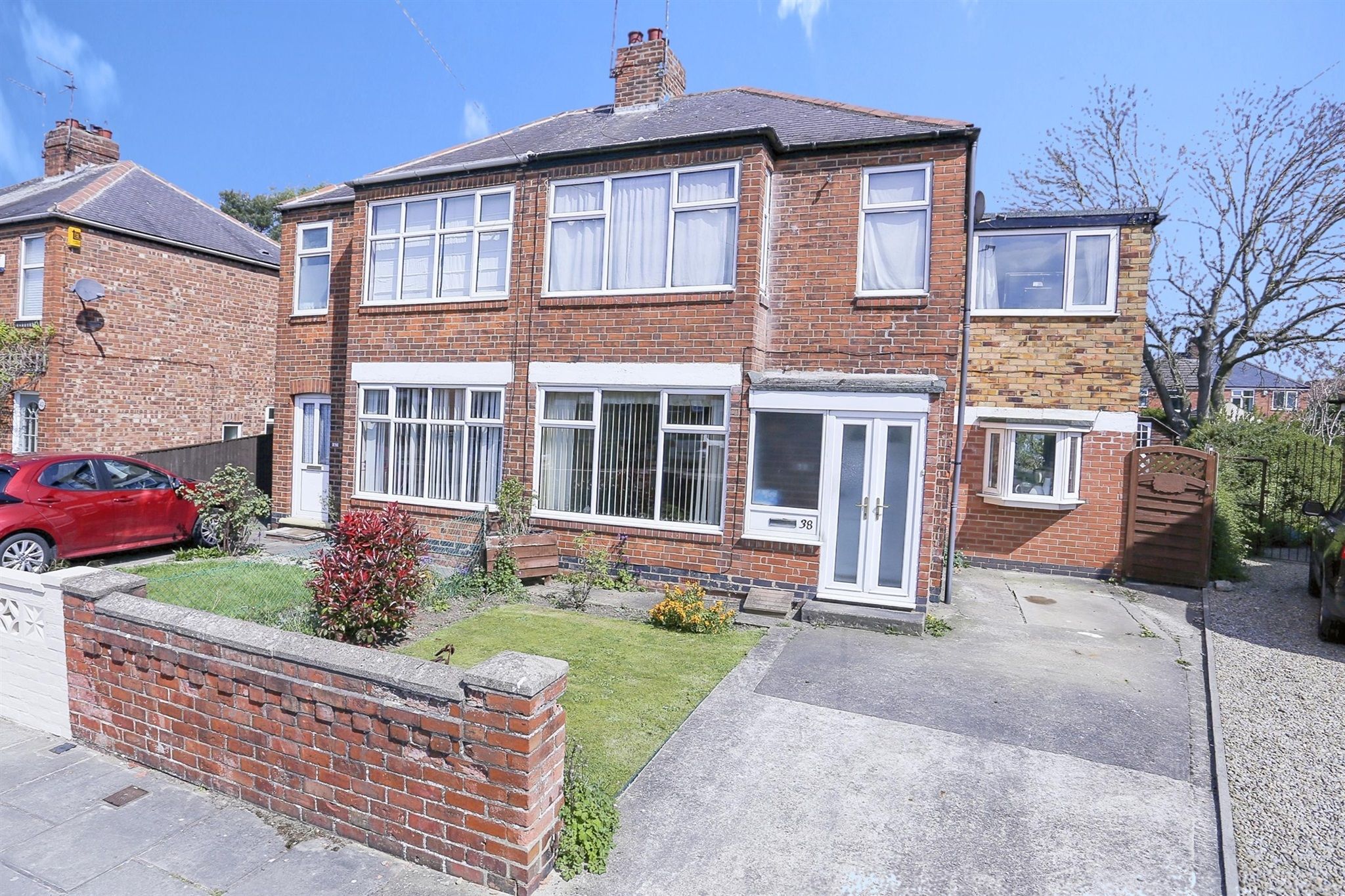 3 bed semidetached house for sale in Lilac Avenue, York YO10 Zoopla