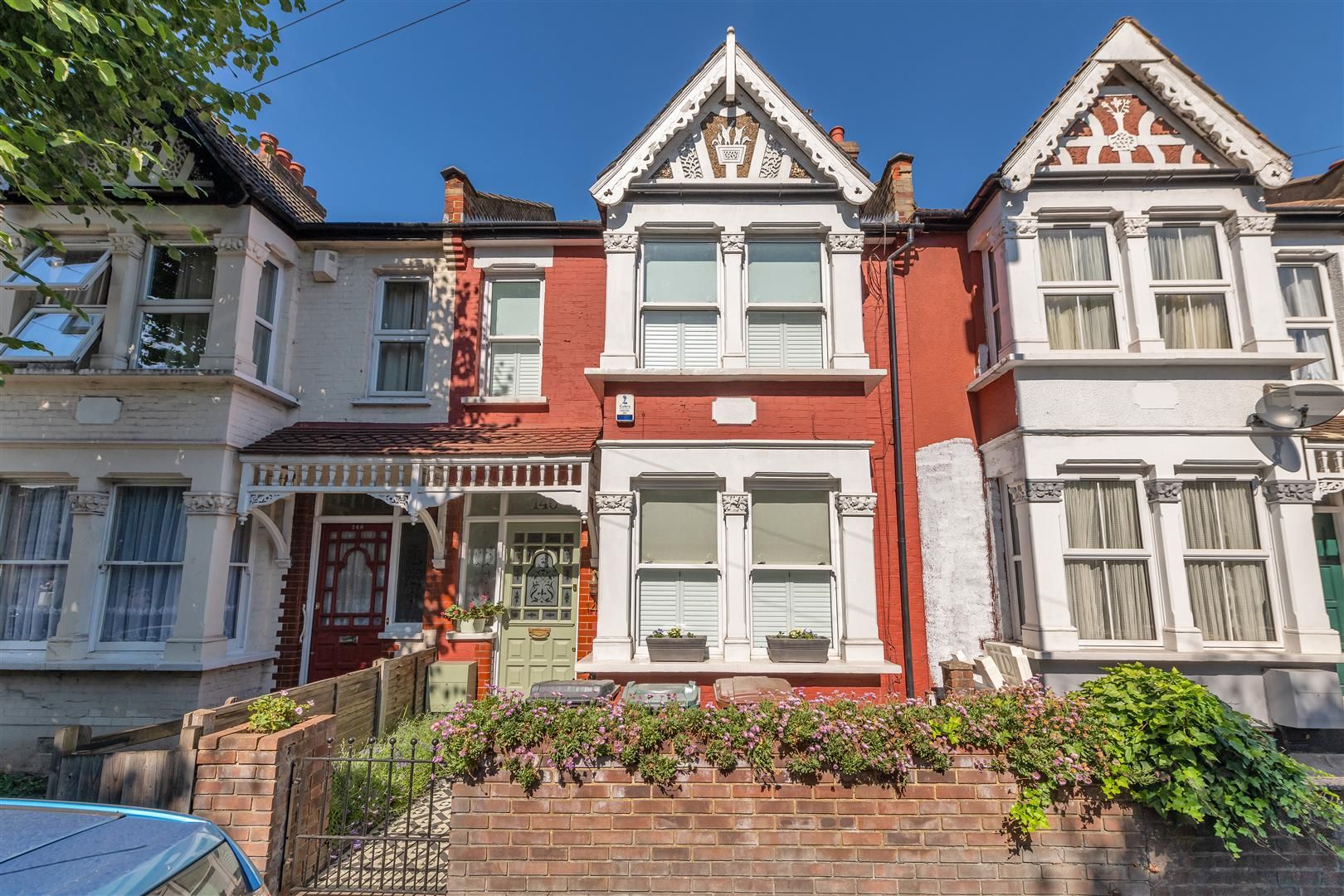 4 bed terraced house for sale in Winchester Road, London E4 Zoopla