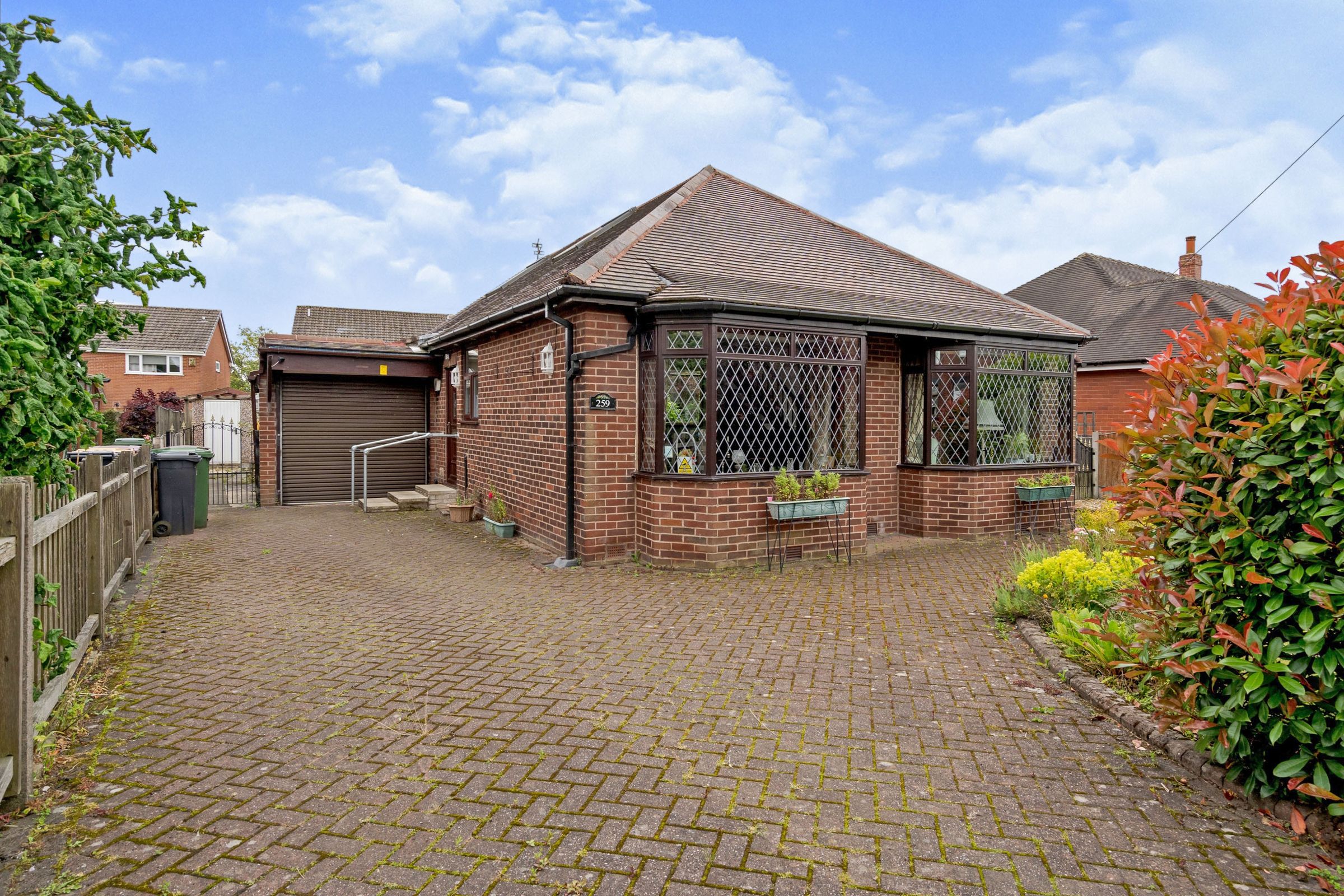 3 bed bungalow for sale in Wigan Road, Westhoughton, Bolton, Greater