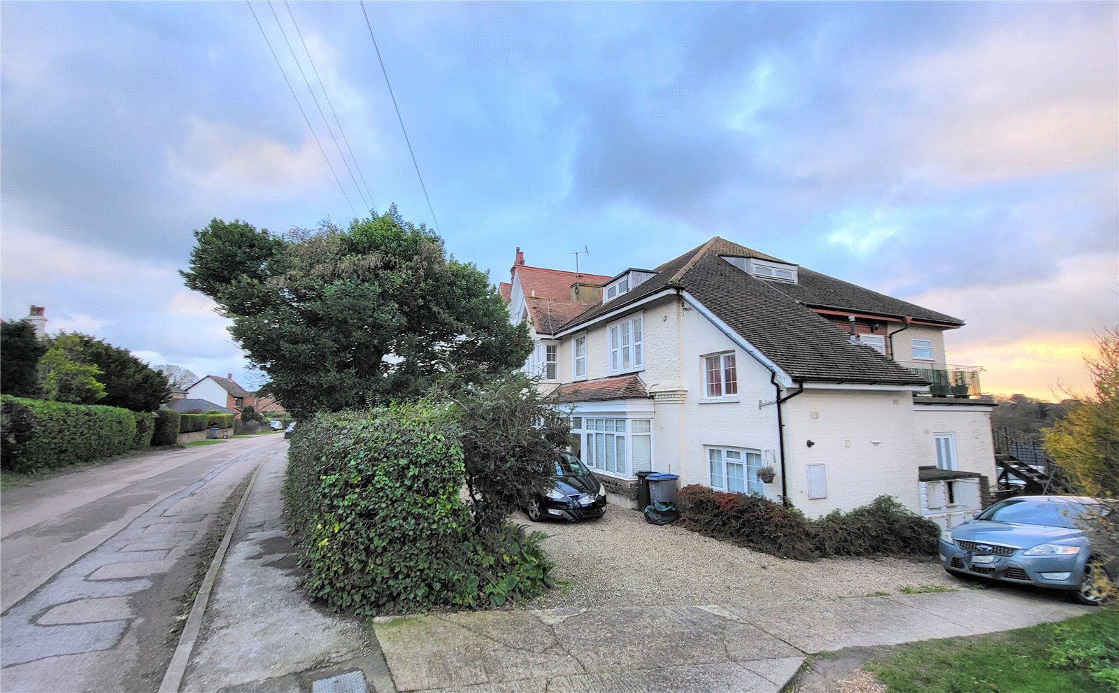 1 bed flat to rent in The Droveway, St. Margarets Bay, Dover CT15 Zoopla