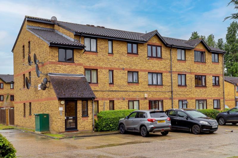 1 bed flat for sale in Celadon Close, Enfield EN3 Zoopla