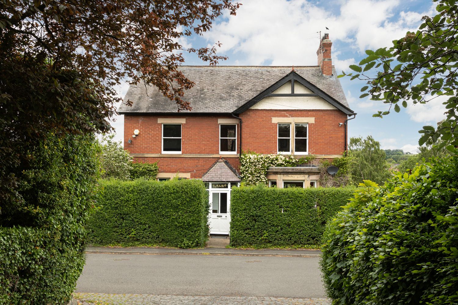 Dalry, Elm Bank Road, Wylam, Northumberland NE41  