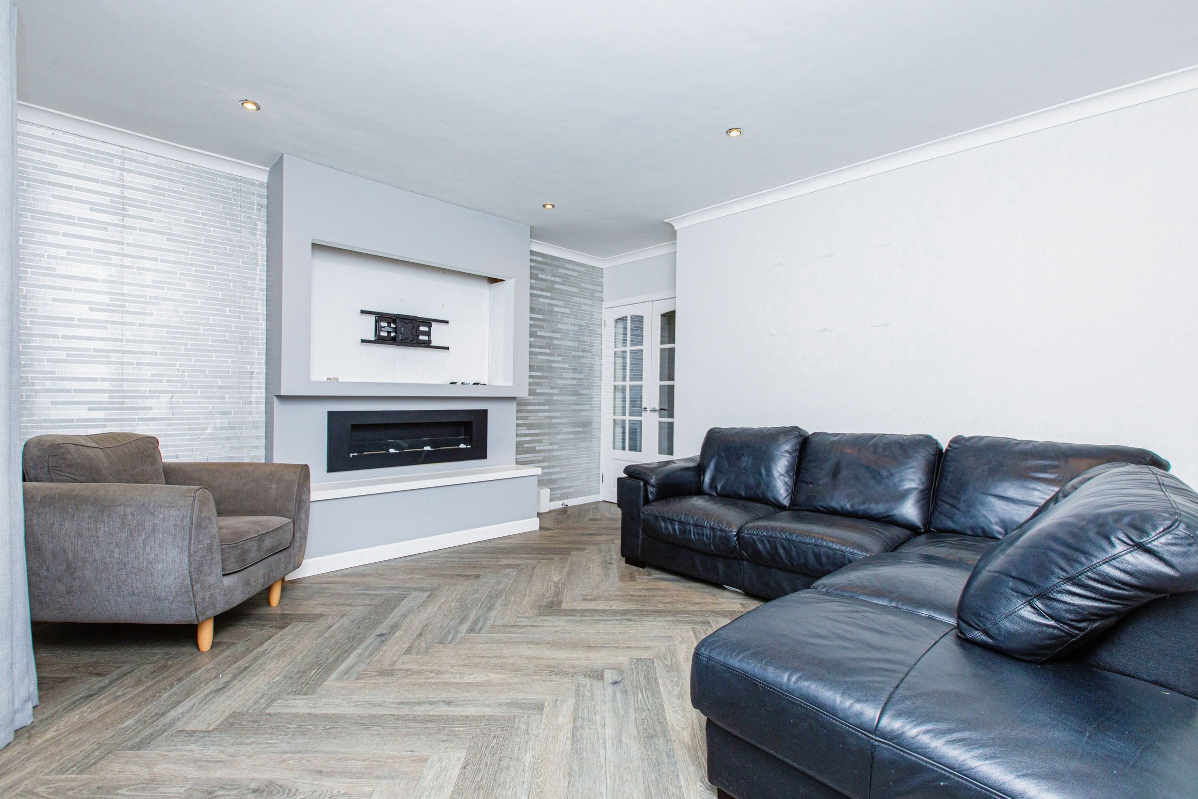 3 bed end terrace house for sale in Drumpellier Avenue, Glasgow G69