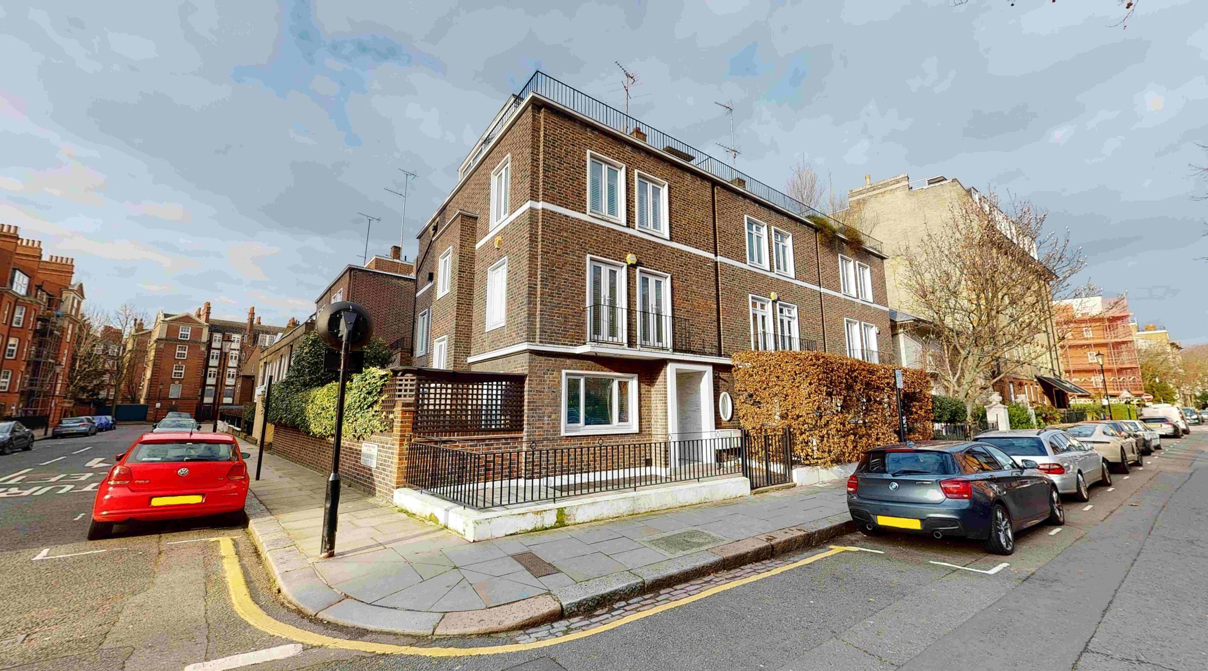 4 bed semidetached house for sale in Elystan Street, Chelsea London