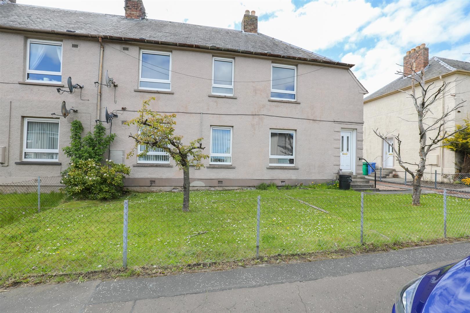 3 bed flat for sale in Hawthorn Terrace, Thornton, Kirkcaldy KY1 Zoopla