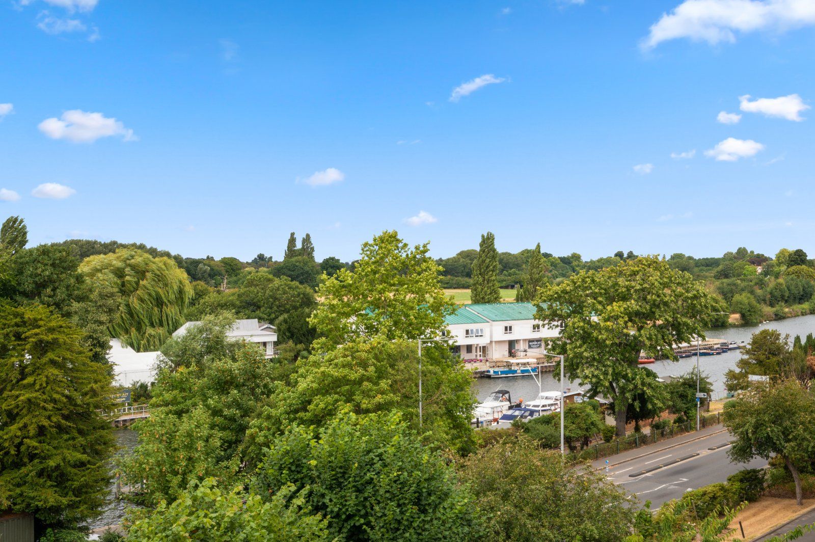 2 bed flat for sale in Portsmouth Road, Surbiton KT6 Zoopla
