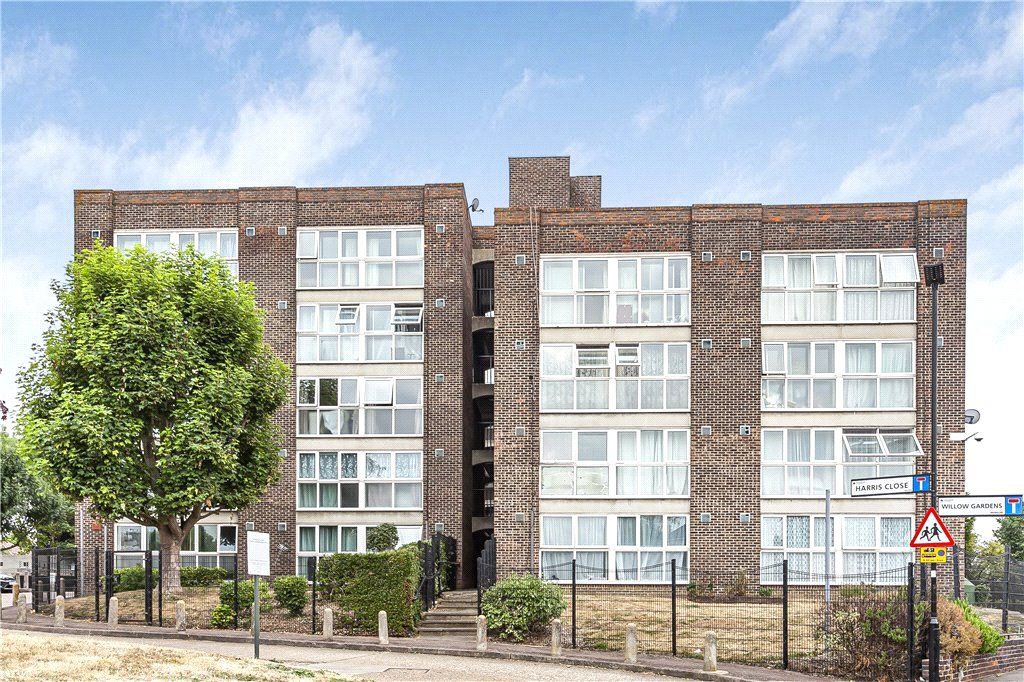 1 bed flat for sale in Harris Close, Hounslow TW3 Zoopla