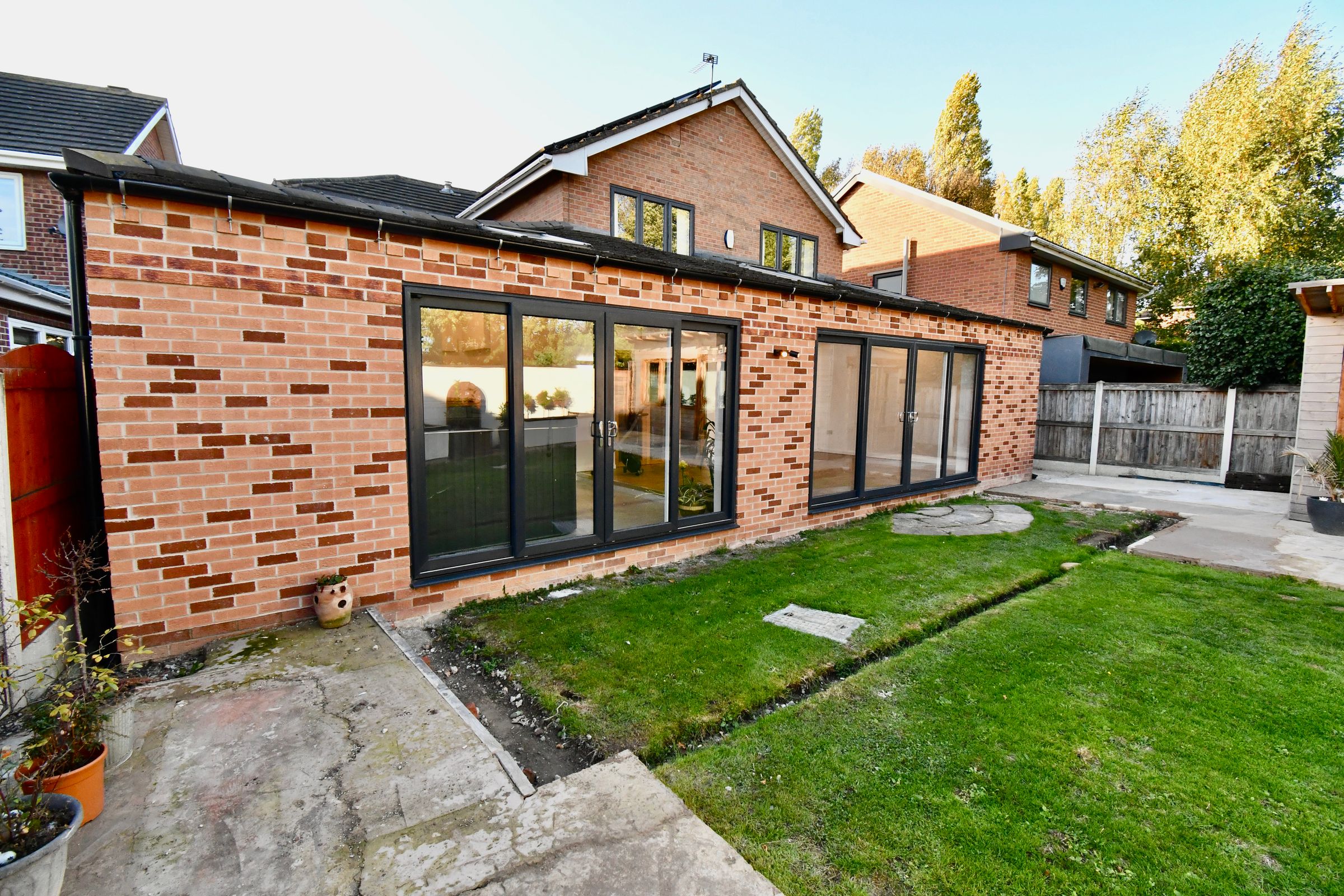 4 bed detached house for sale in Doncaster Road, Kirk Sandall