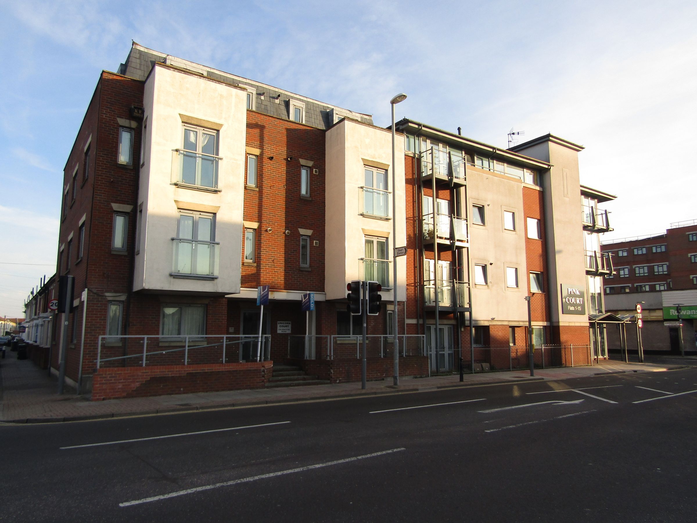 2 bed flat for sale in Fratton Road, Fratton, Portsmouth, Hampshire PO1