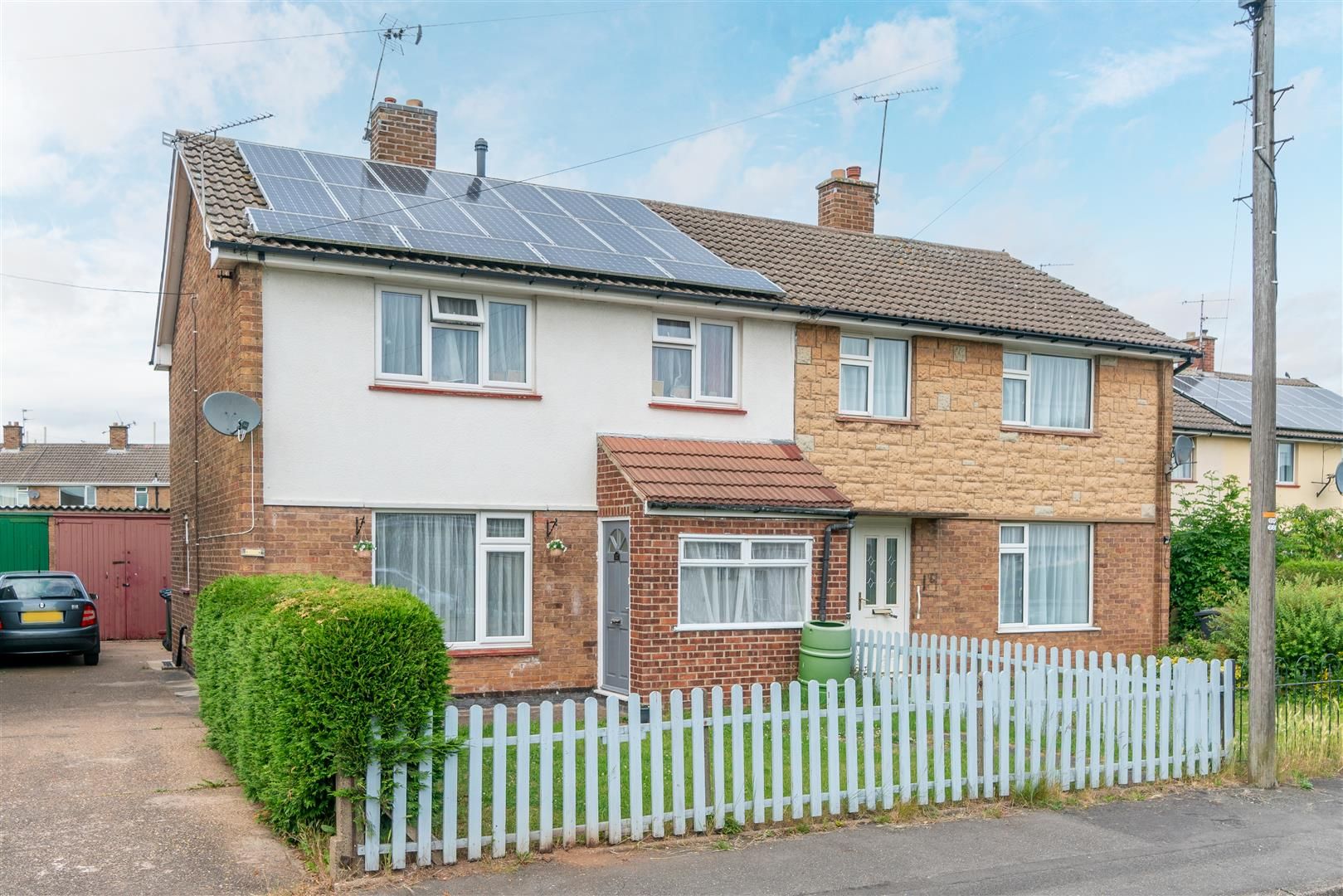 3 bed semidetached house for sale in Deans Court, Cotgrave, Nottingham