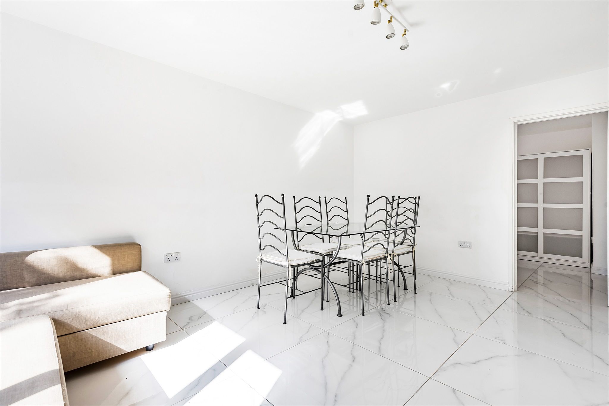 Gainsborough Road, North Finchley, London N12  