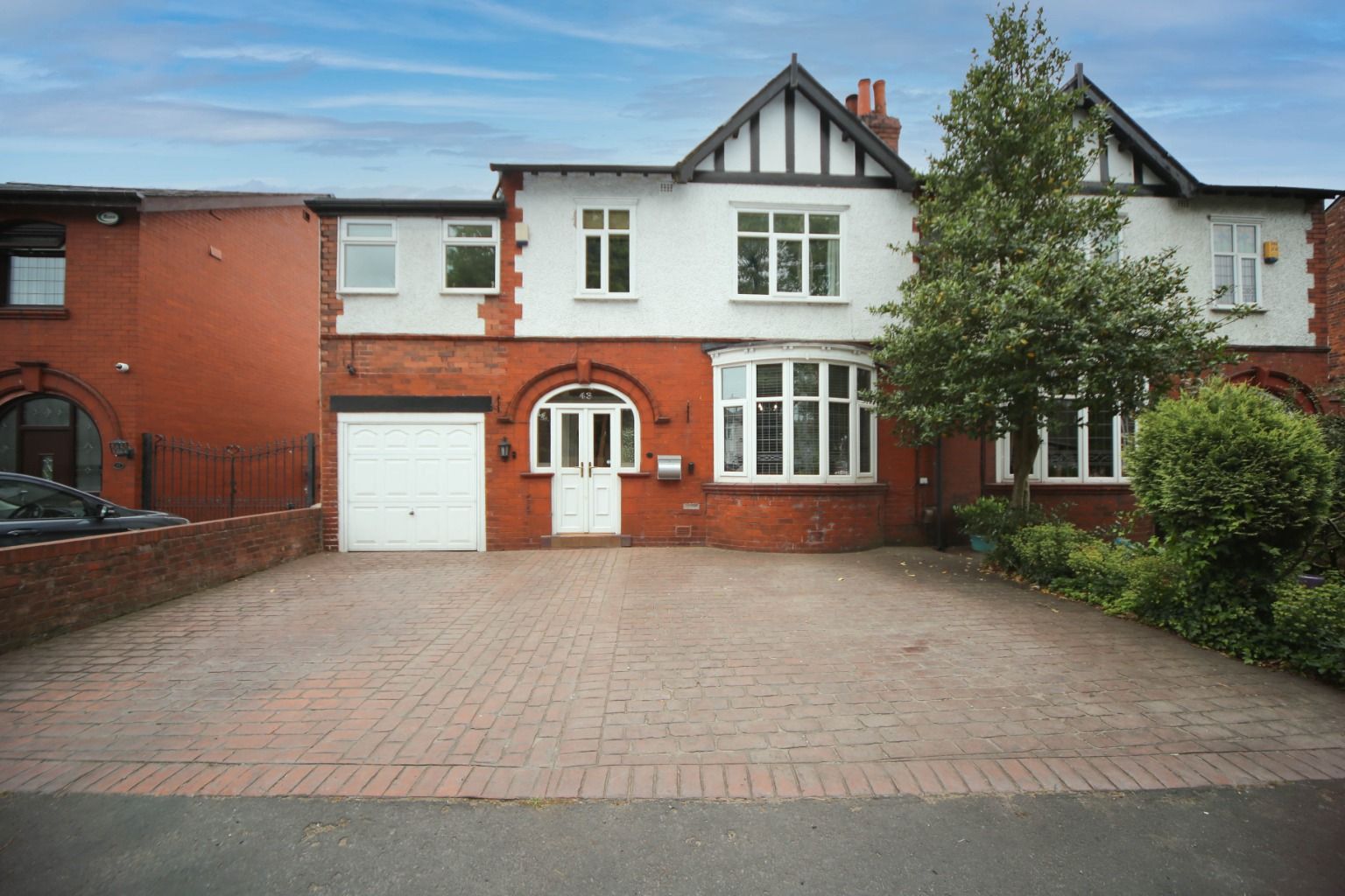 4 bed semidetached house for sale in Hall Lane, Hindley, Wigan