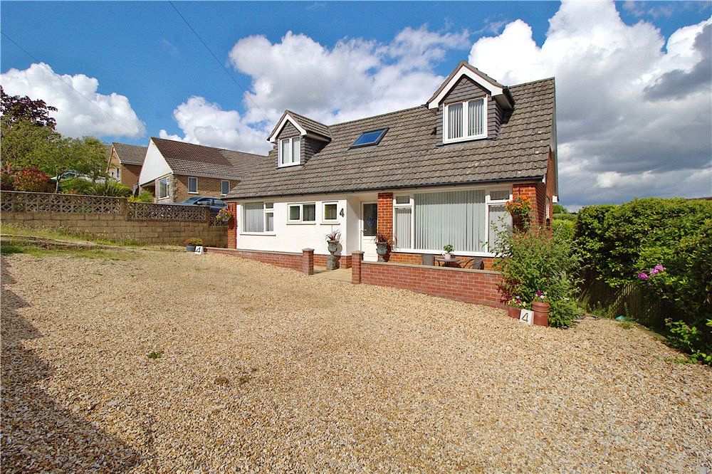 4 bed detached house for sale in Broadstone, Dorset BH18 Zoopla