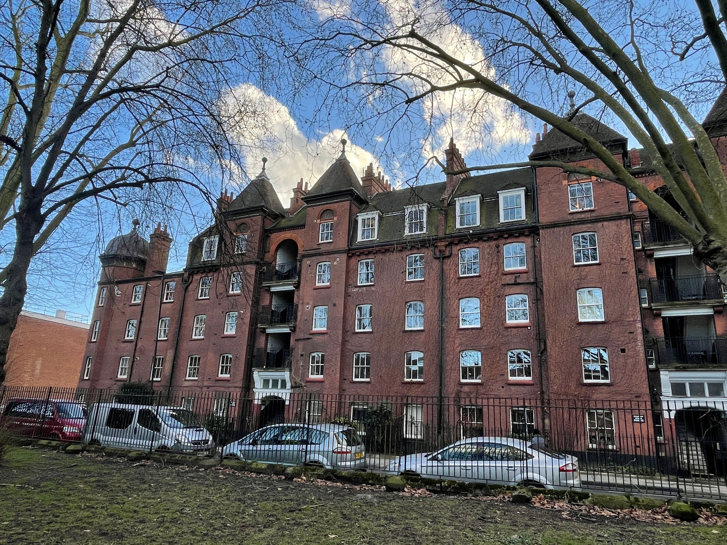Stepney Green, Dunston Houses E1  