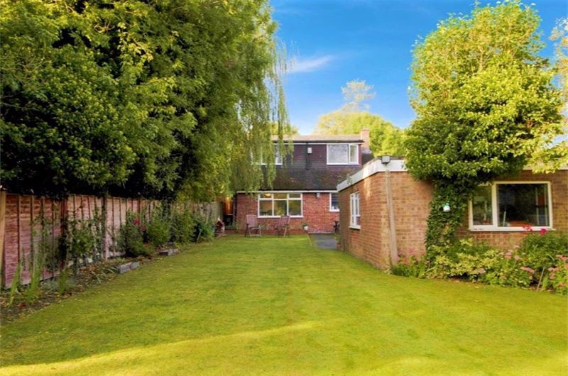 4 bed bungalow for sale in Luton Road, Chalton, Luton LU4 Zoopla