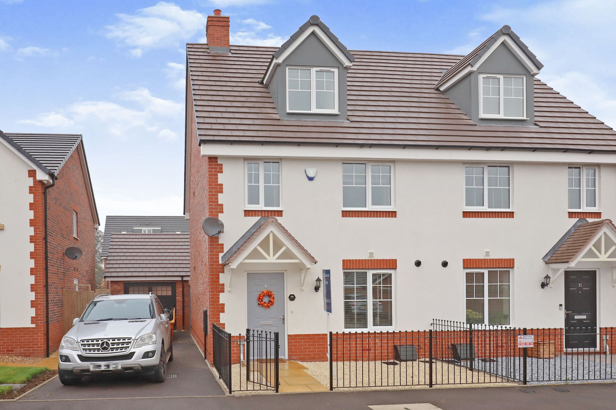4 bed semidetached house for sale in Thelwell Drive, Codsall