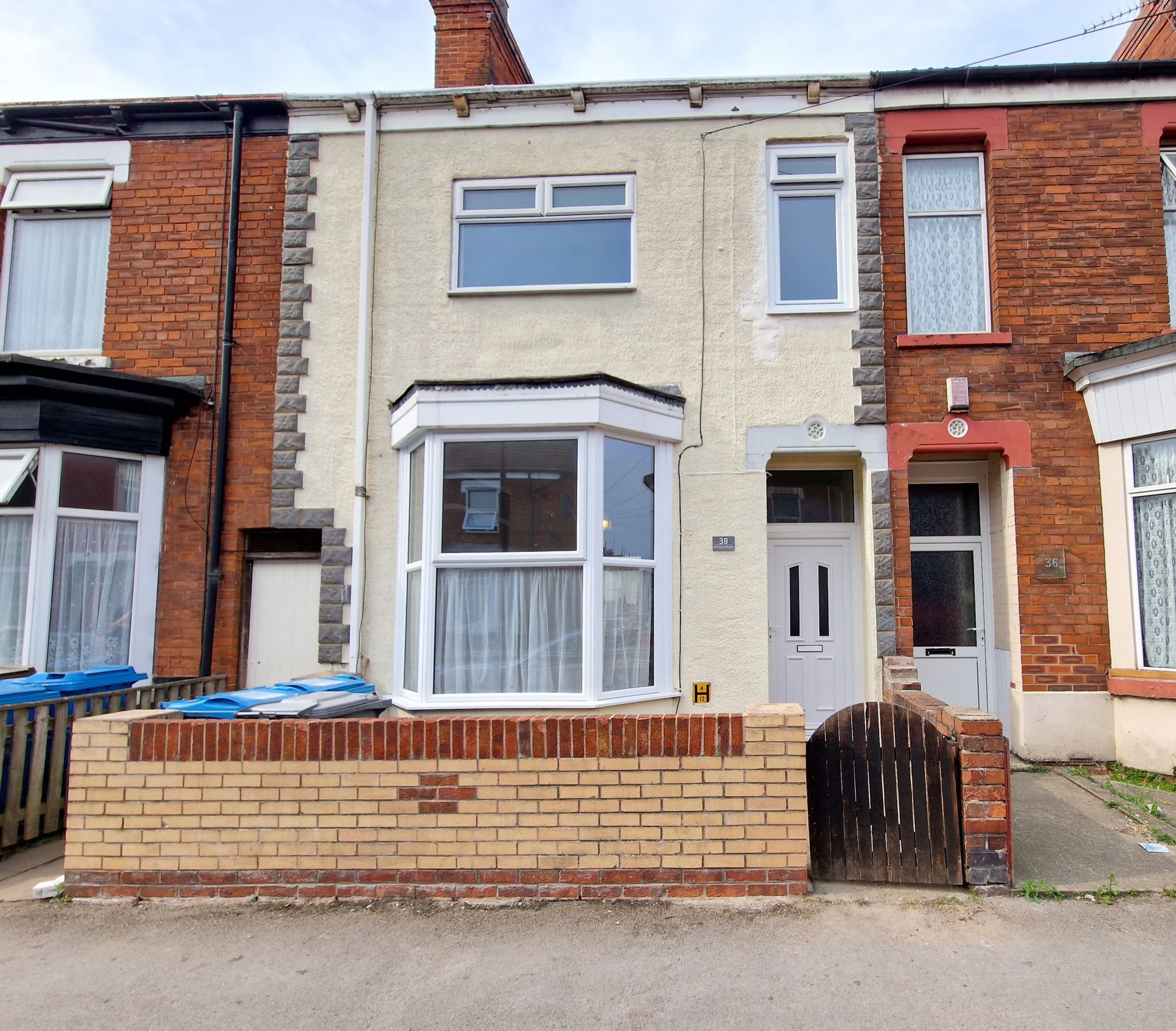 4 bed terraced house to rent in Sherburn Street, Hull, Yorkshire HU9