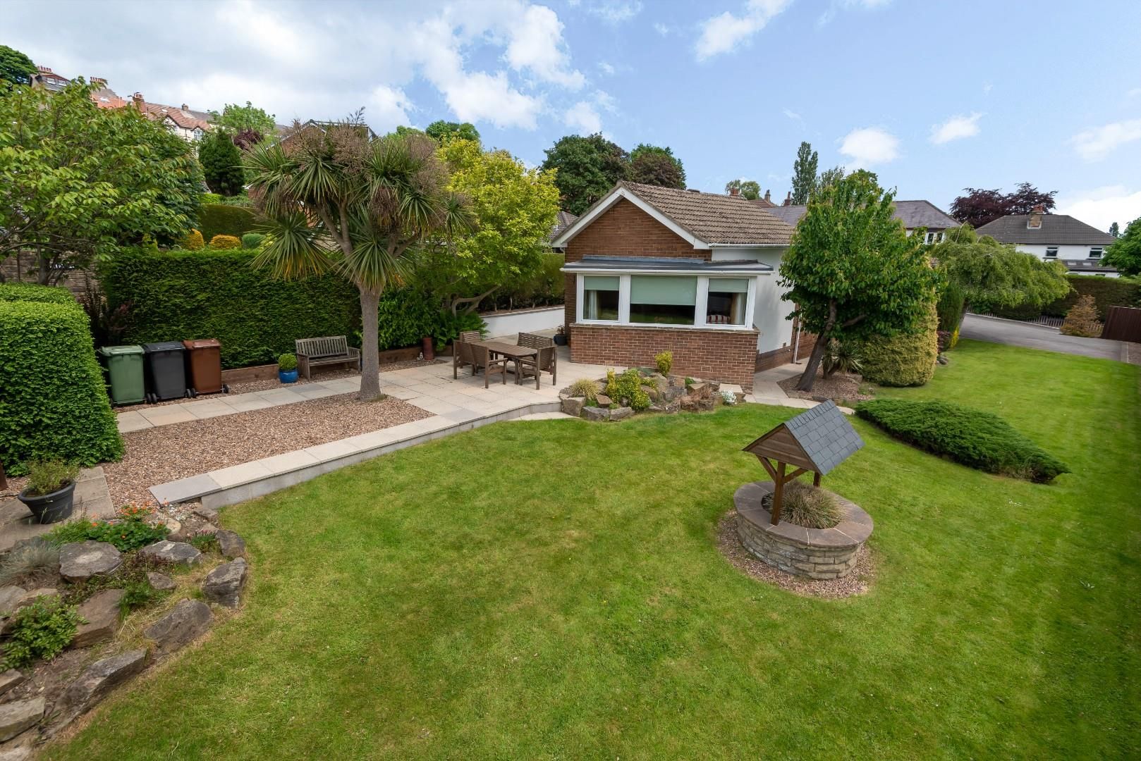 4 bed detached bungalow for sale in Leeds Road, Rawdon, Leeds LS19 Zoopla